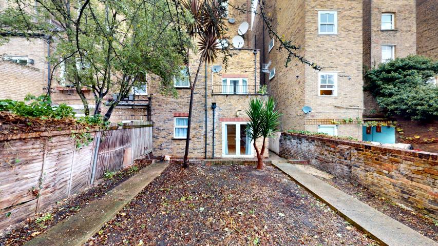 Recently Refurbished Apartment Sutherland Avenue, Maida Vale